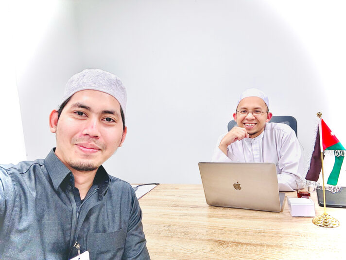 22EA8F0A-F17B-448C-AE9B-90A0FA10B7FC