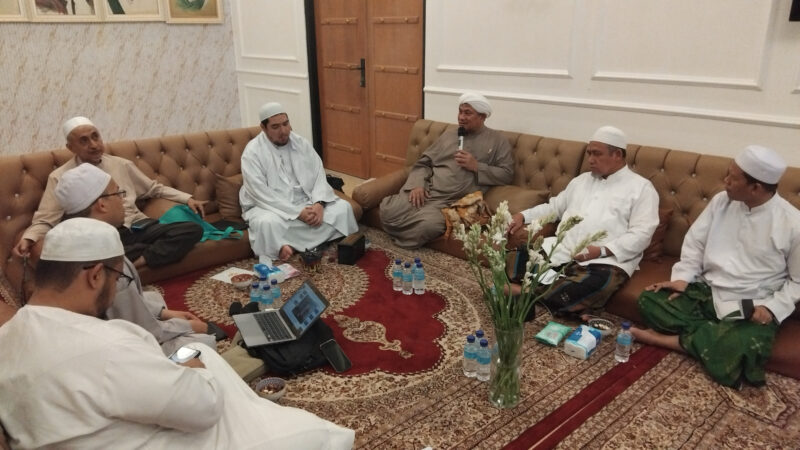 7D32C8E3-D119-44F3-BBF2-2747534B7765