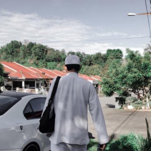 Profile photo of Ali Ikram