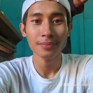 Profile photo of Agus Muhidin